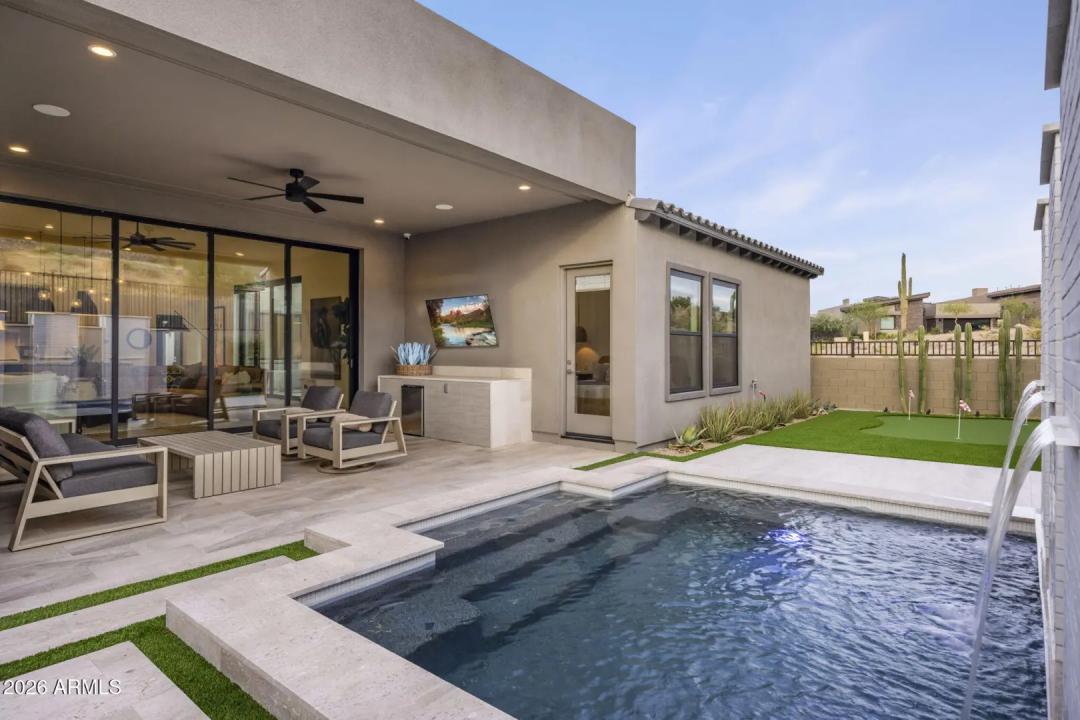 Real Estate Picture 39