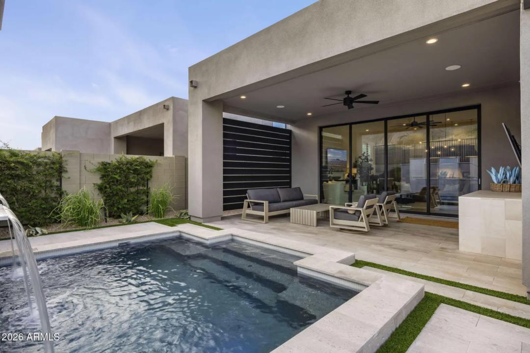 Real Estate Picture 40