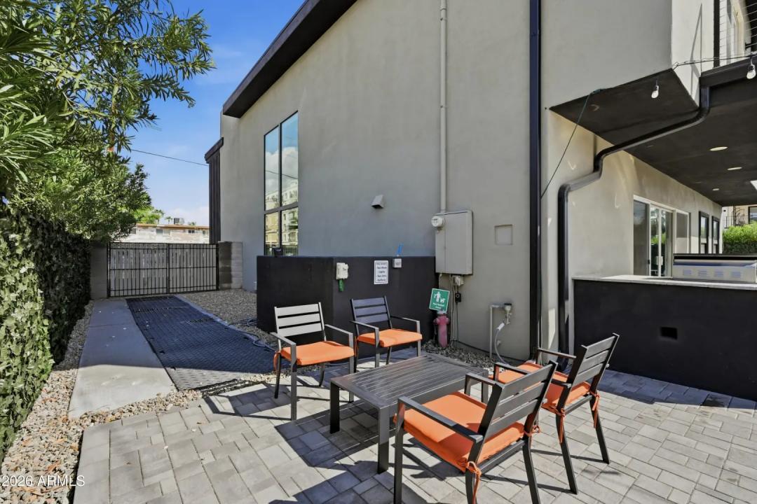 Real Estate Picture 31