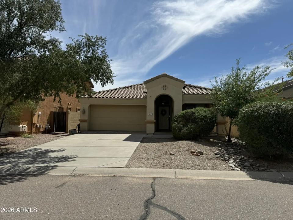 Real Estate Picture 1
