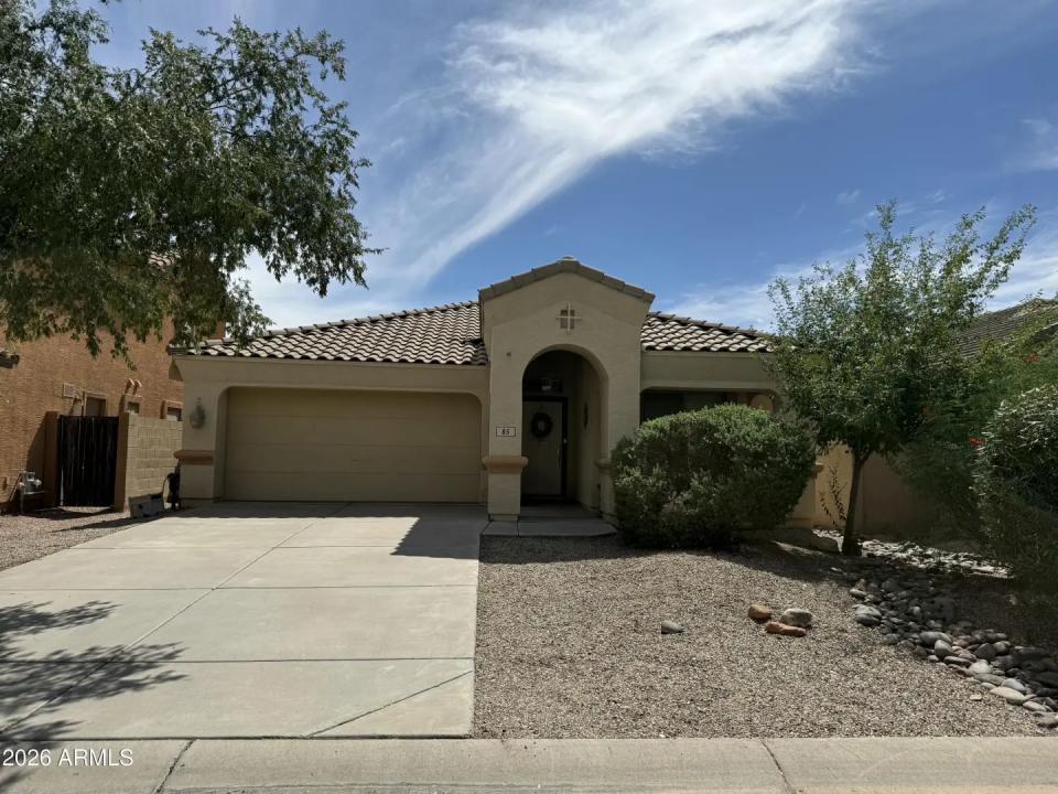 Real Estate Picture 5