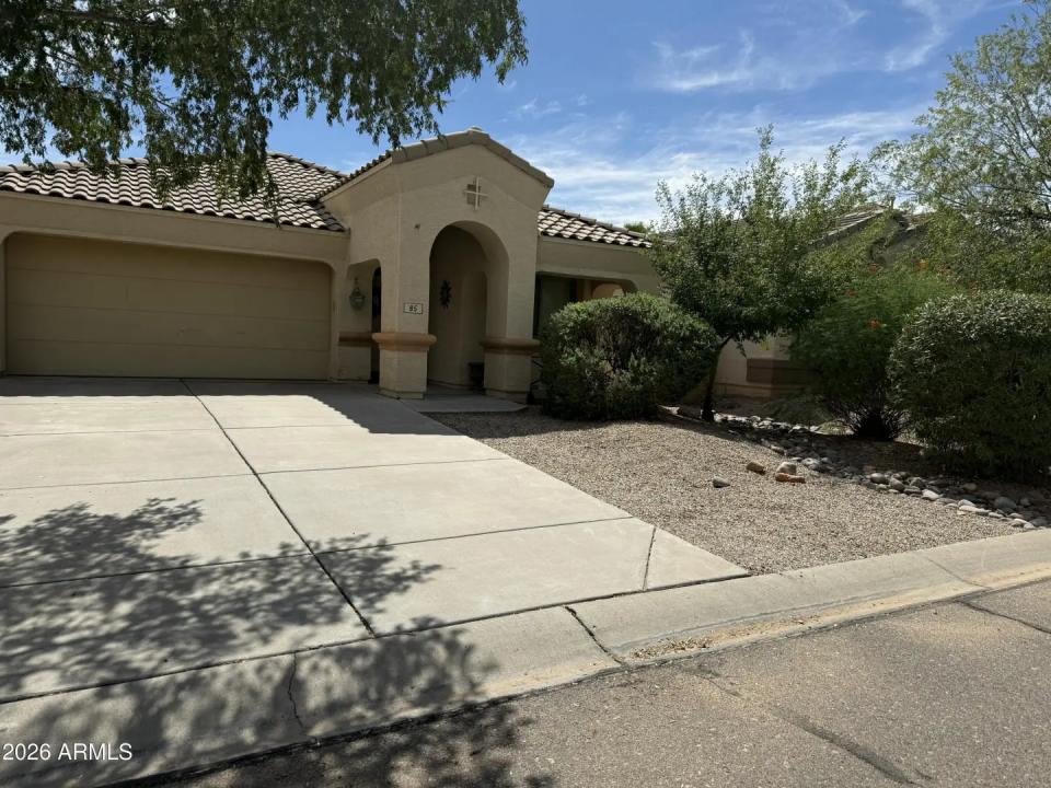Real Estate Picture 6