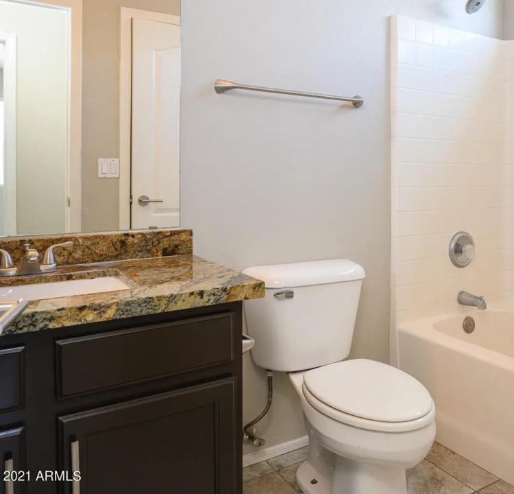 Real Estate Picture 19