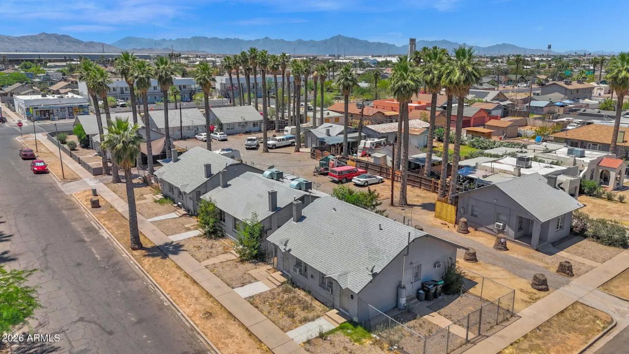 Real Estate Picture 2
