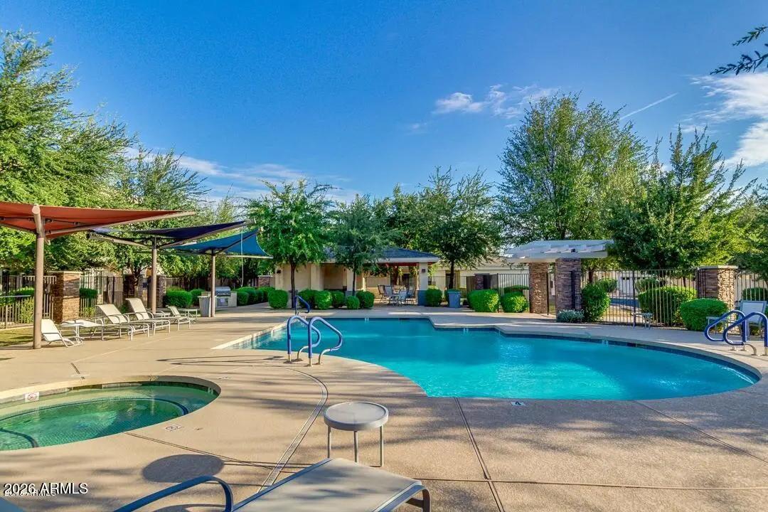 Real Estate Picture 23