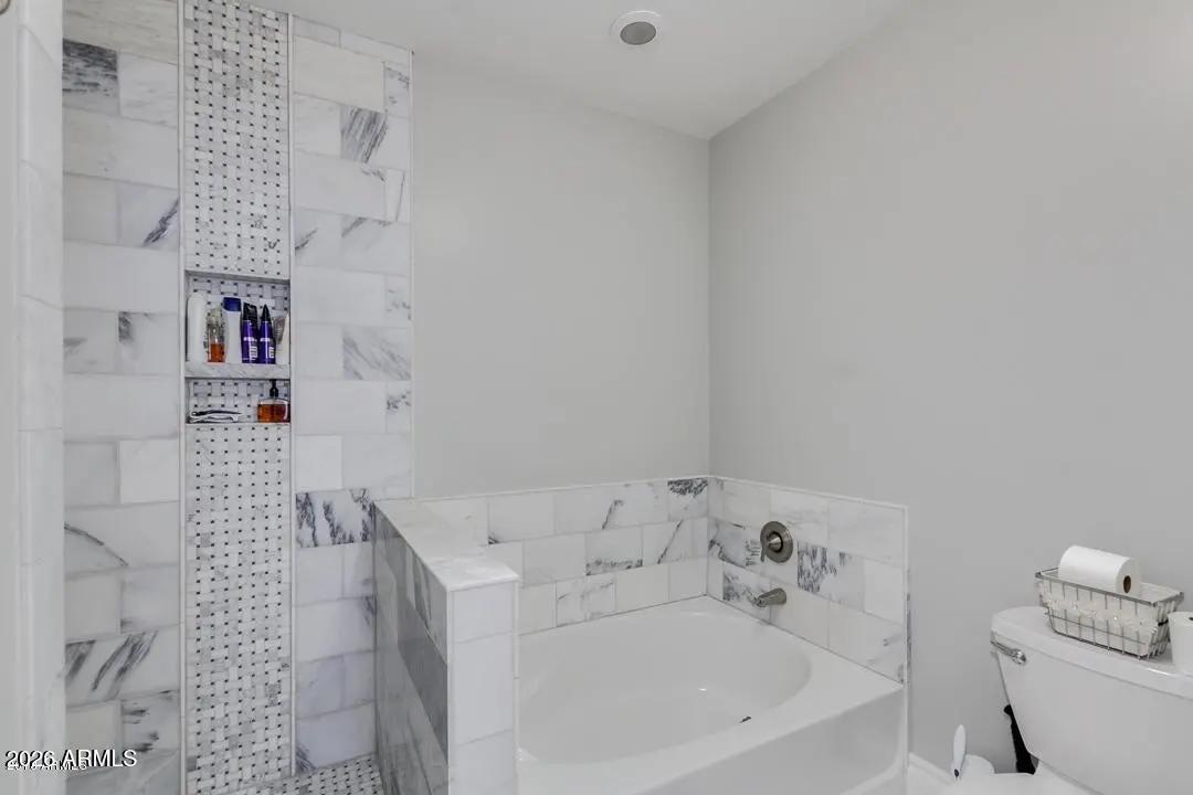 Real Estate Picture 15