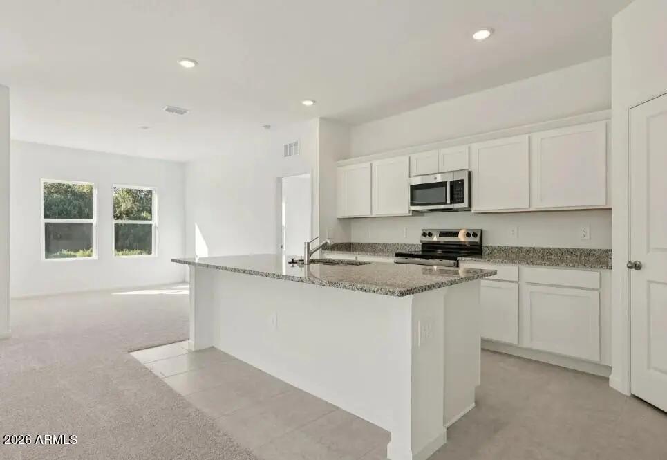 Real Estate Picture 6