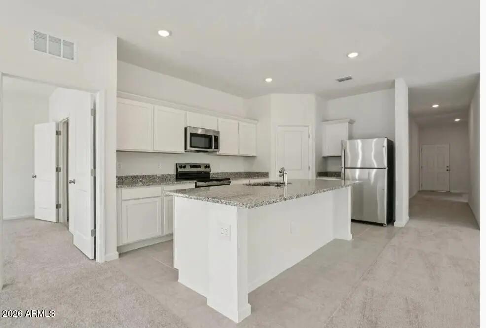 Real Estate Picture 8