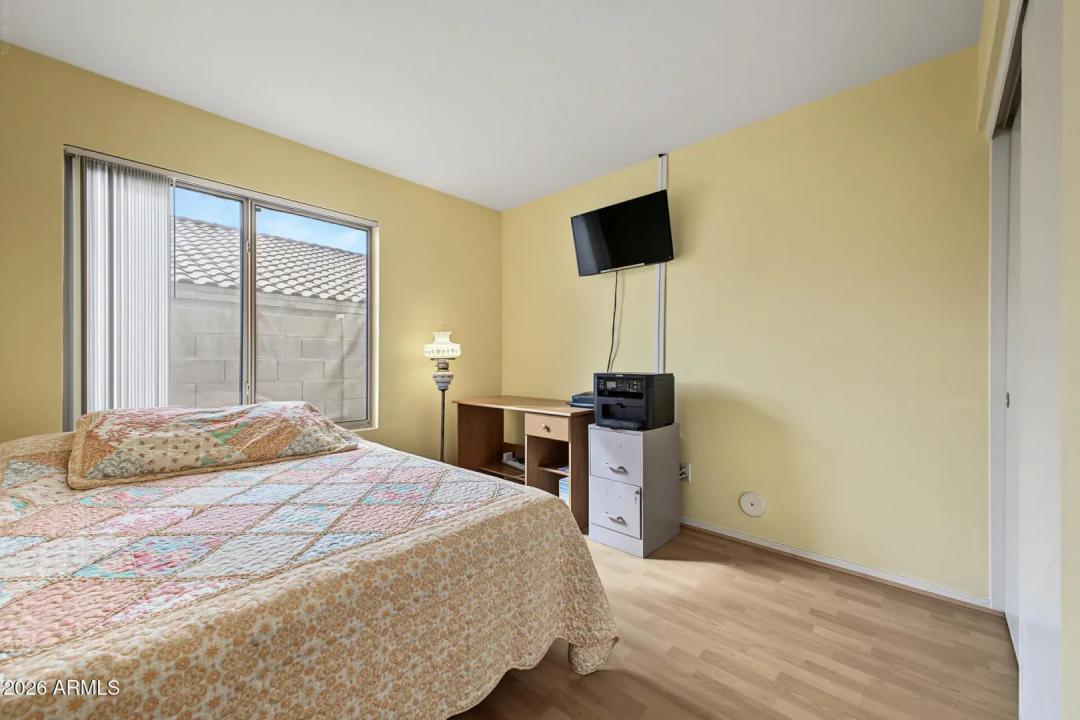 Real Estate Picture 19