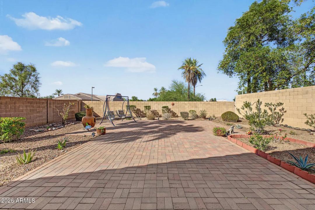 Real Estate Picture 27