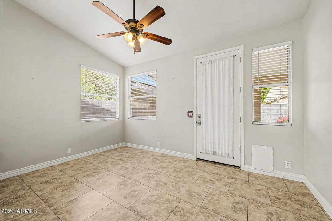 Real Estate Picture 6