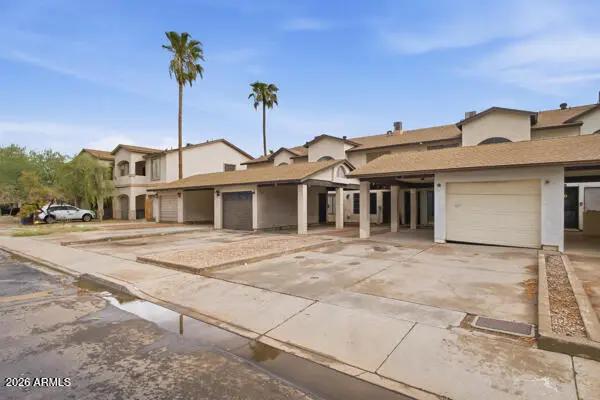 Real Estate Picture 1