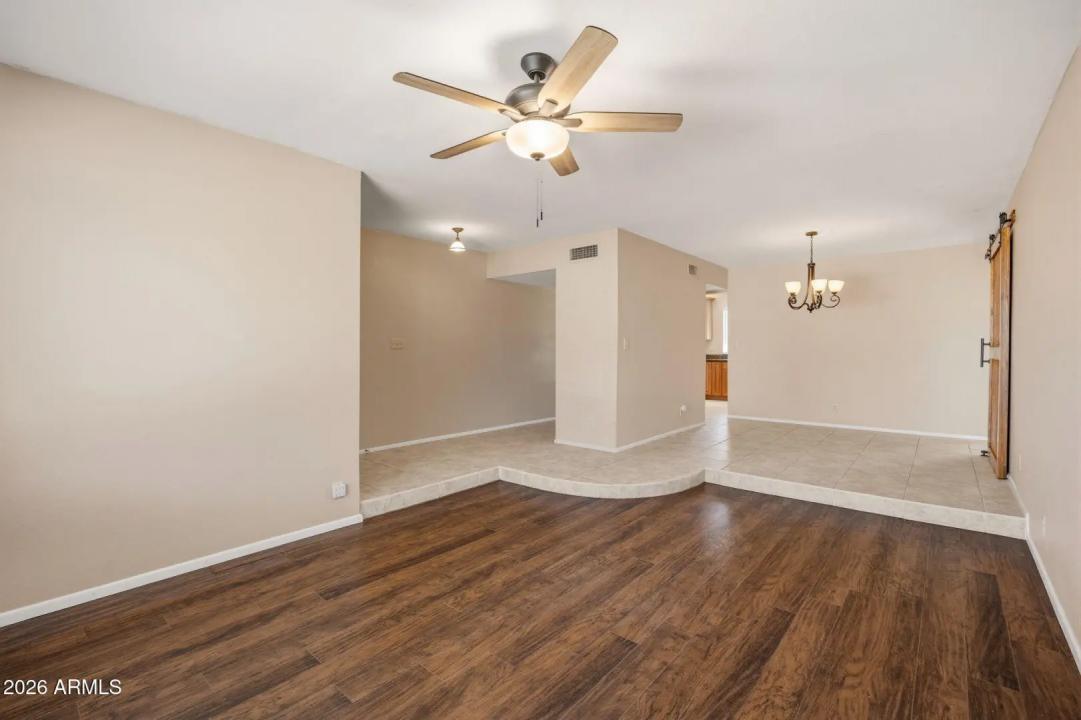 Real Estate Picture 6