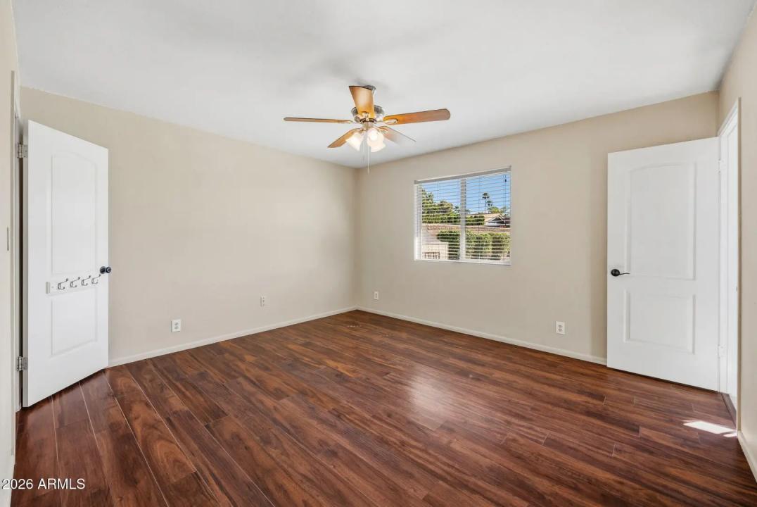 Real Estate Picture 21