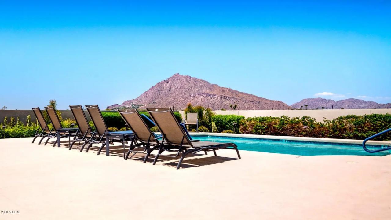 Real Estate Picture 10