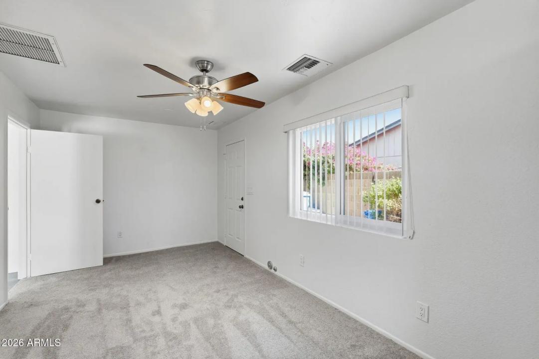 Real Estate Picture 31