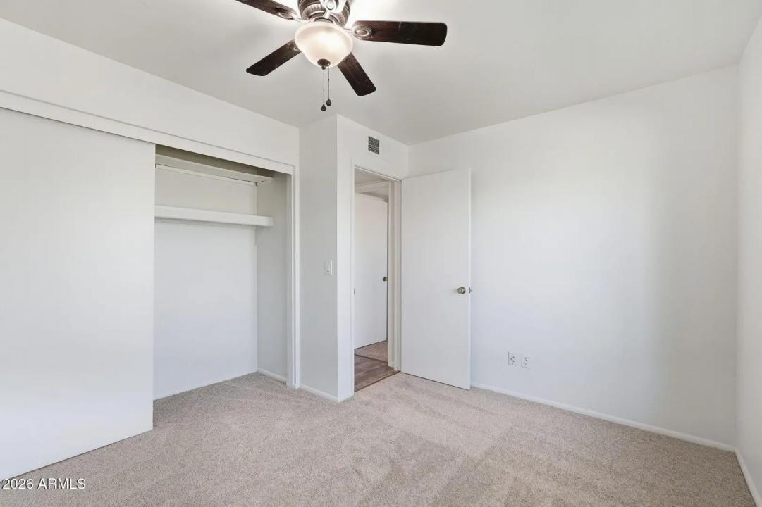 Real Estate Picture 15