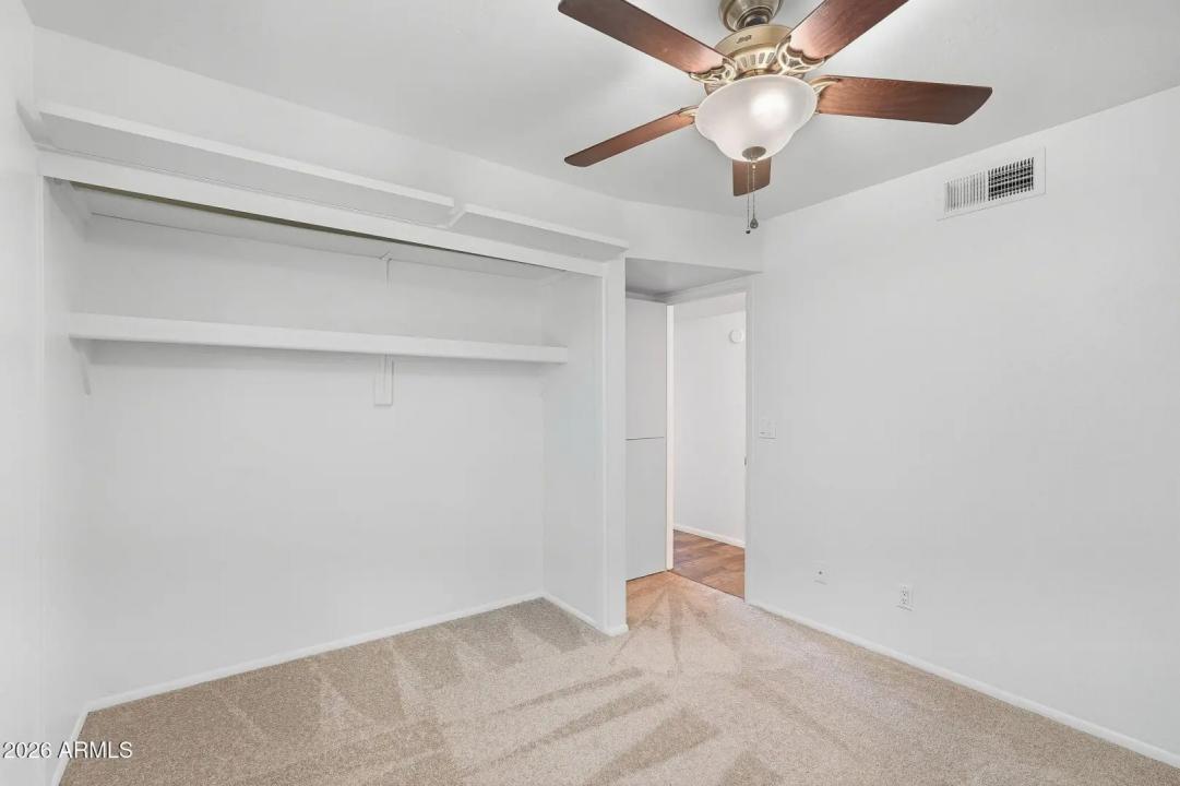 Real Estate Picture 19