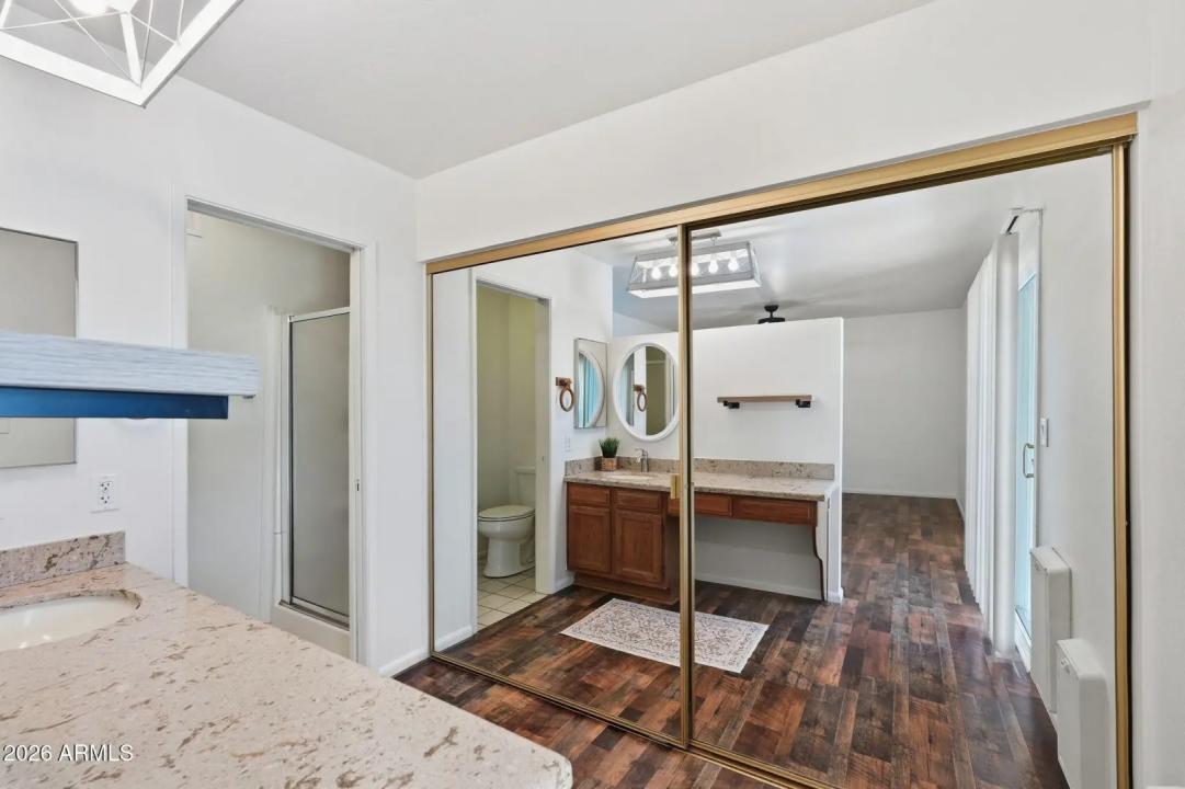 Real Estate Picture 25