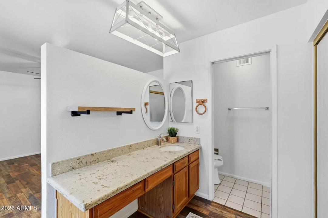 Real Estate Picture 26