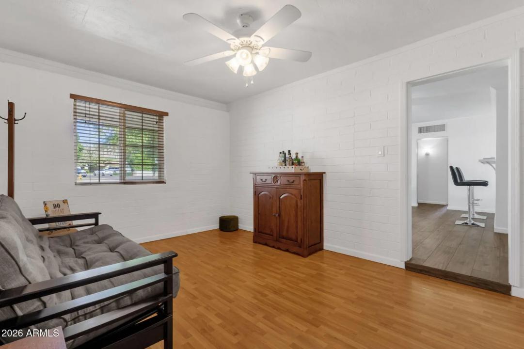 Real Estate Picture 21