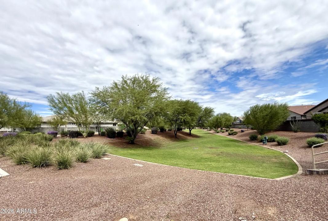 Real Estate Picture 47