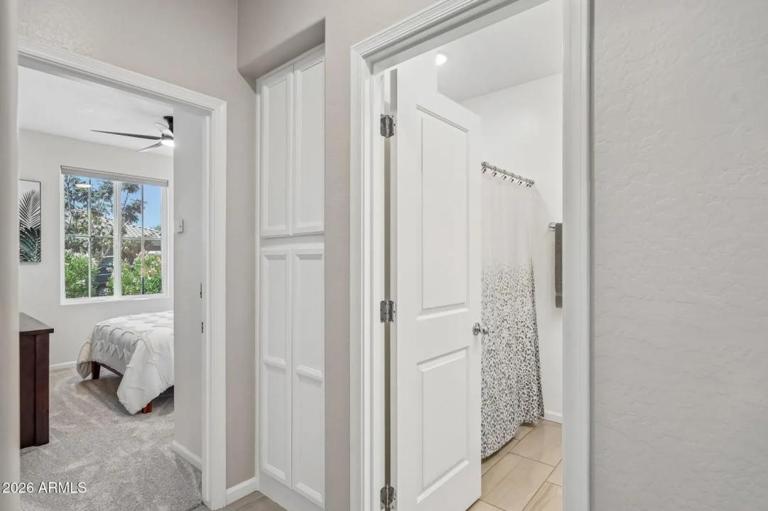 Real Estate Picture 22
