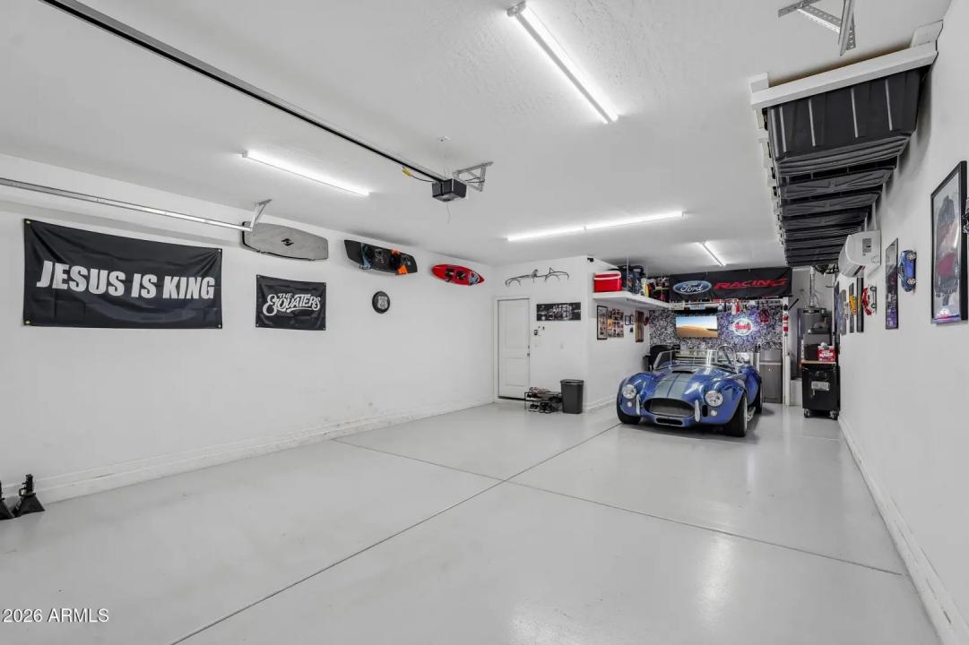 Real Estate Picture 28
