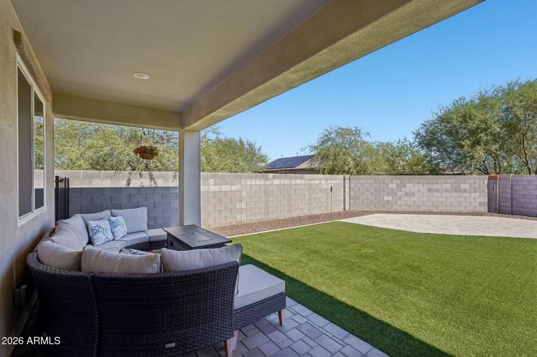 Real Estate Picture 32