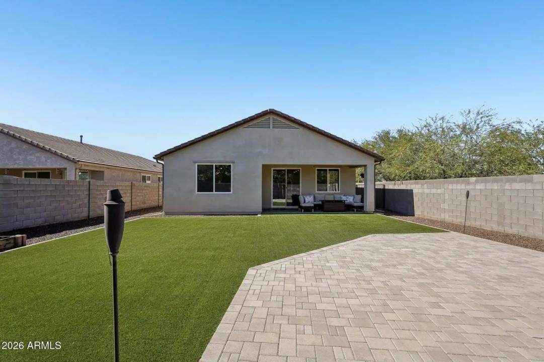 Real Estate Picture 35
