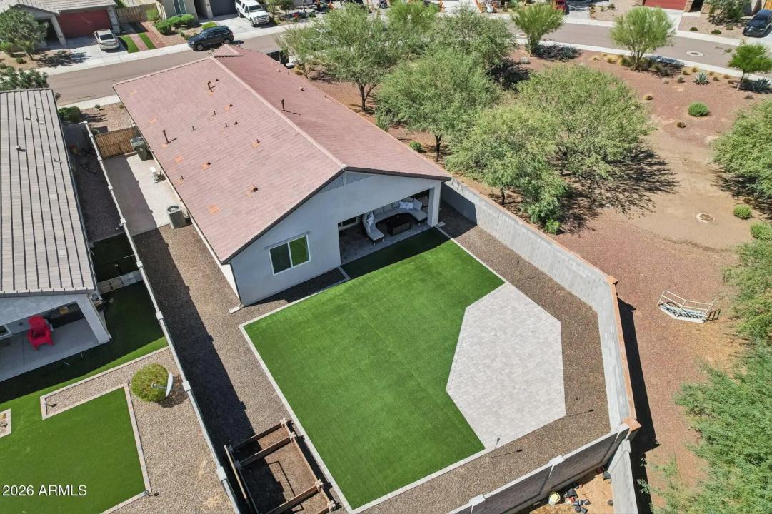 Real Estate Picture 43