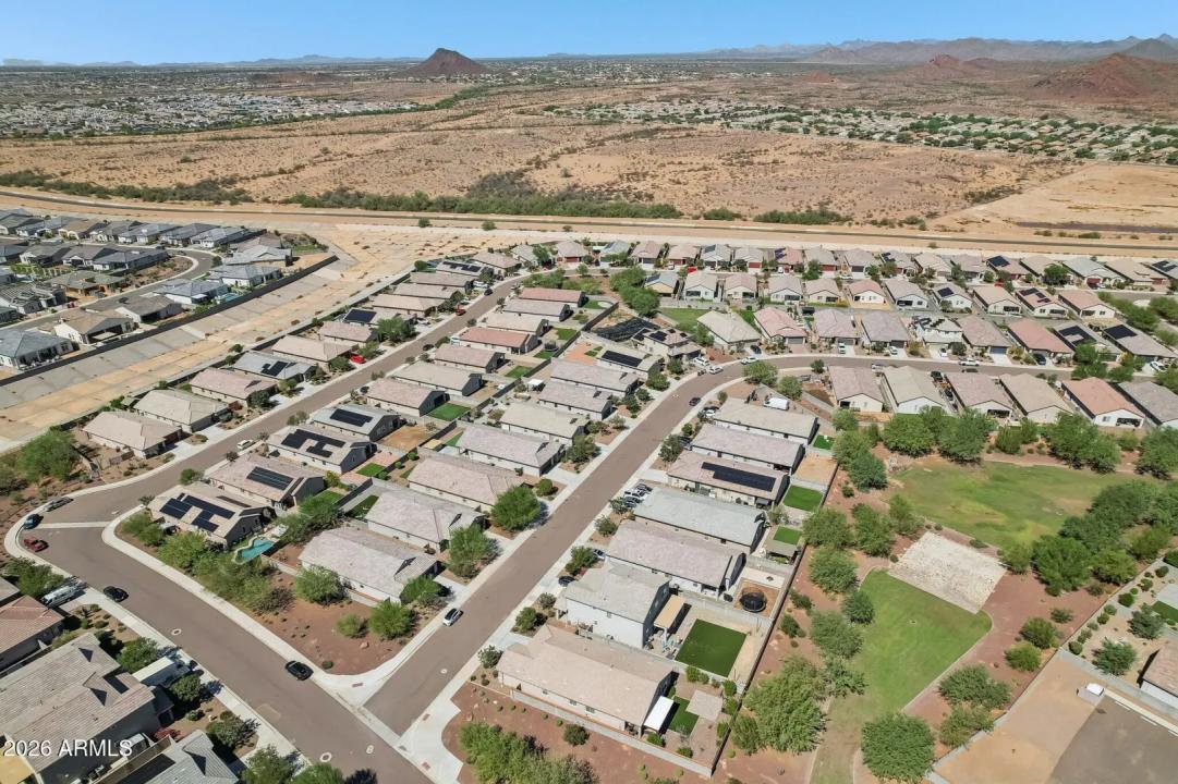 Real Estate Picture 45