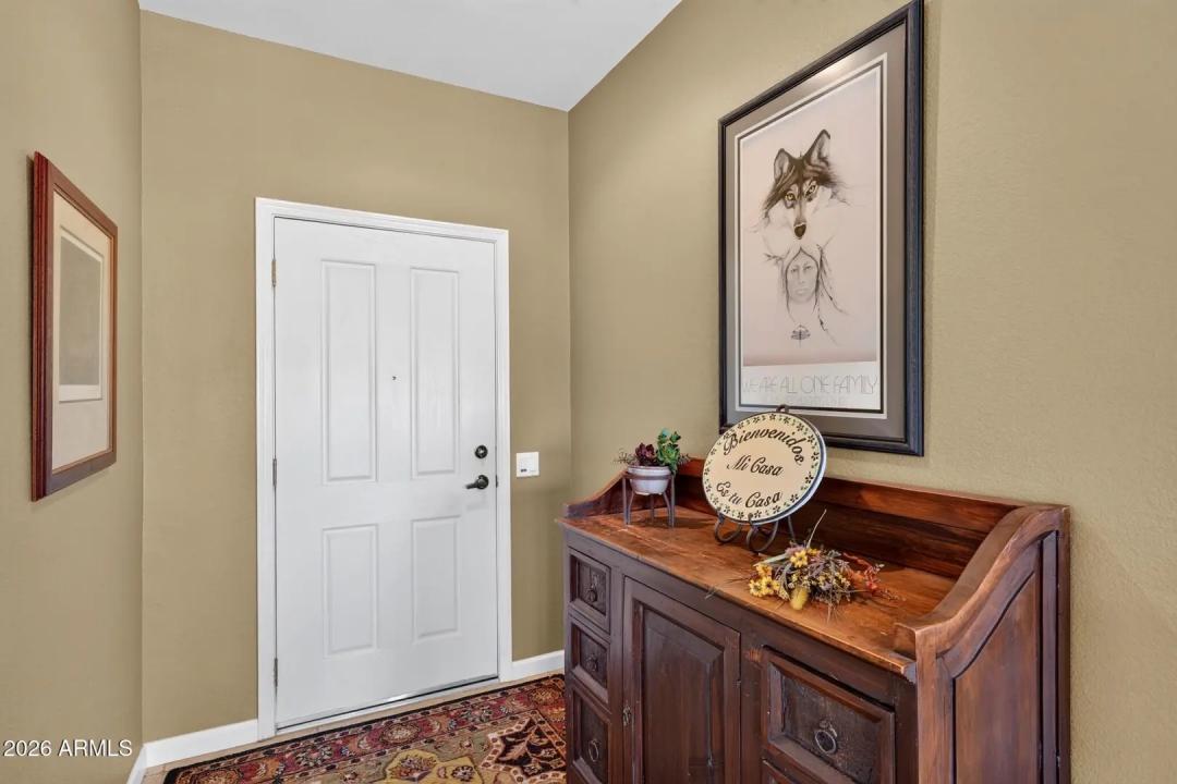 Real Estate Picture 6