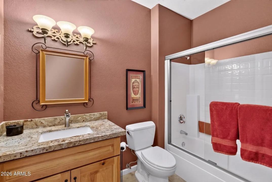 Real Estate Picture 22