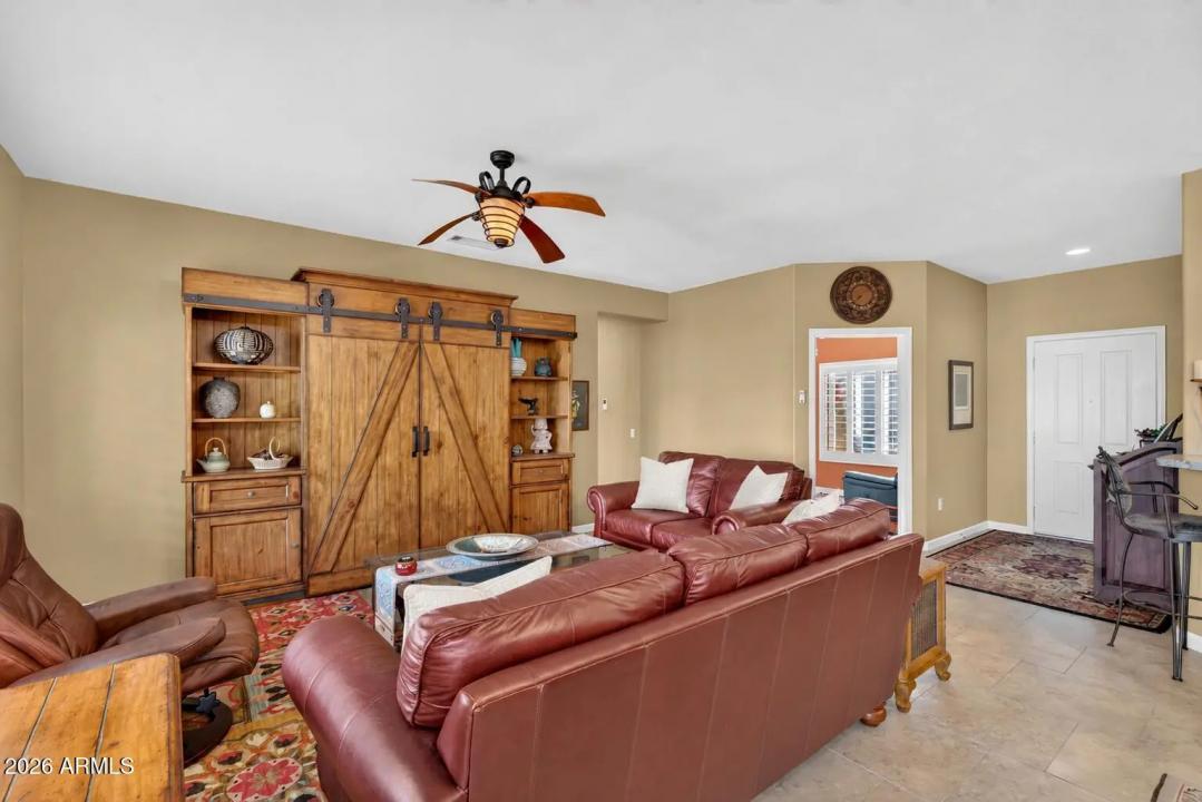 Real Estate Picture 19