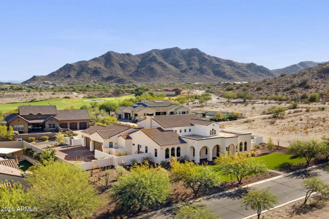 Real Estate Picture 43
