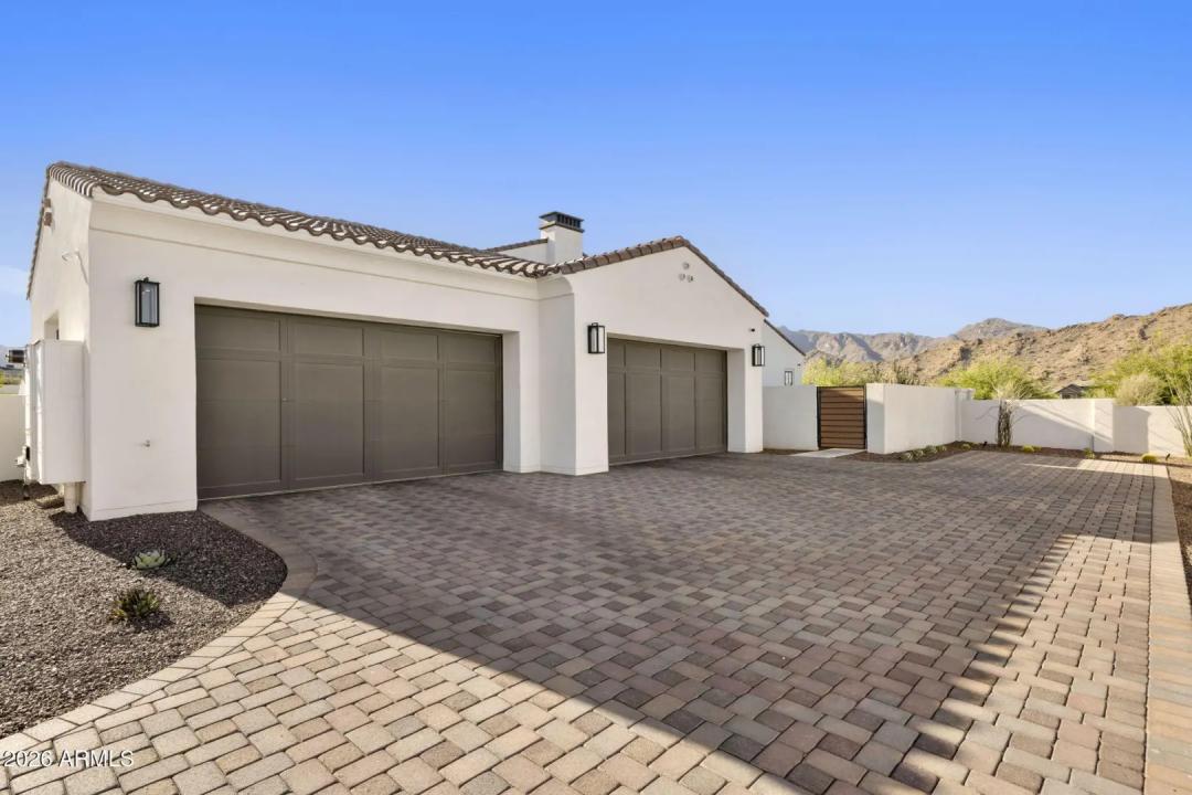 Real Estate Picture 46