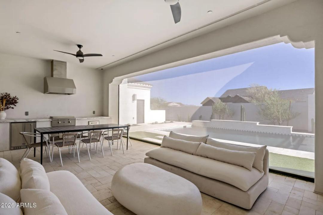 Real Estate Picture 39