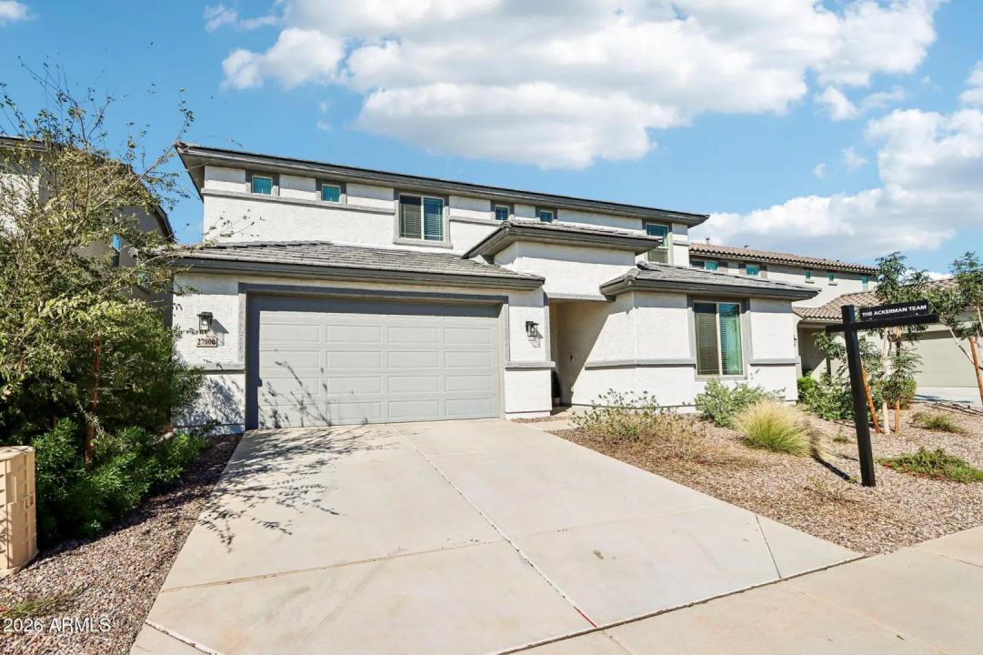 Real Estate Picture 3