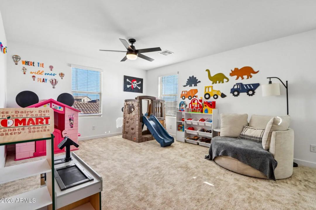 Real Estate Picture 21