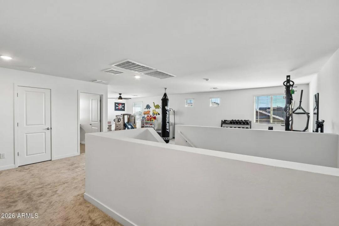 Real Estate Picture 20