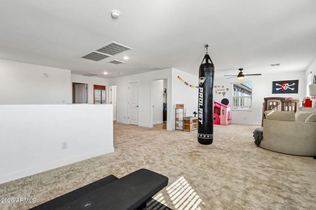 Real Estate Picture 22