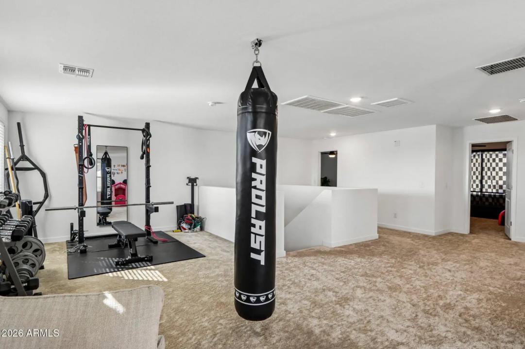Real Estate Picture 23