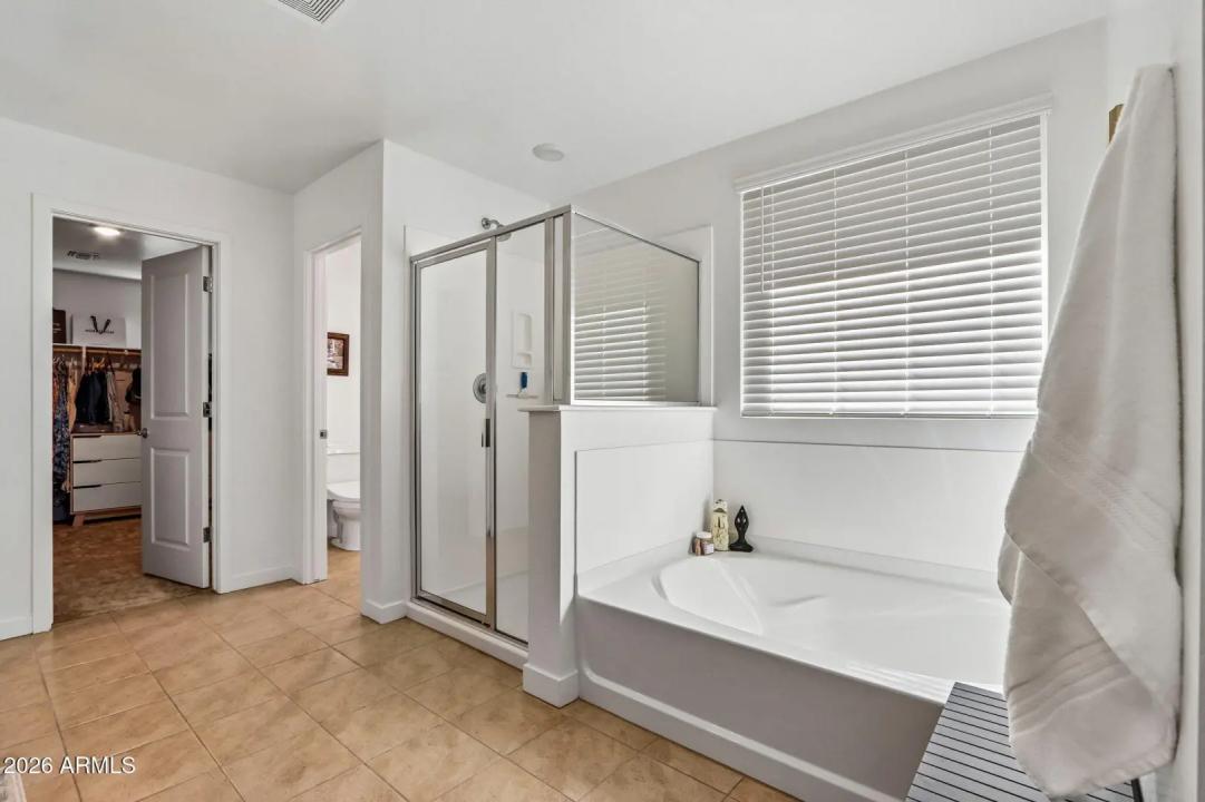 Real Estate Picture 27