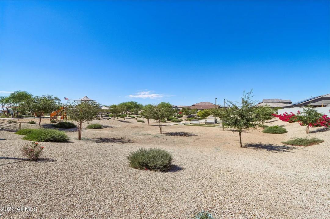 Real Estate Picture 49