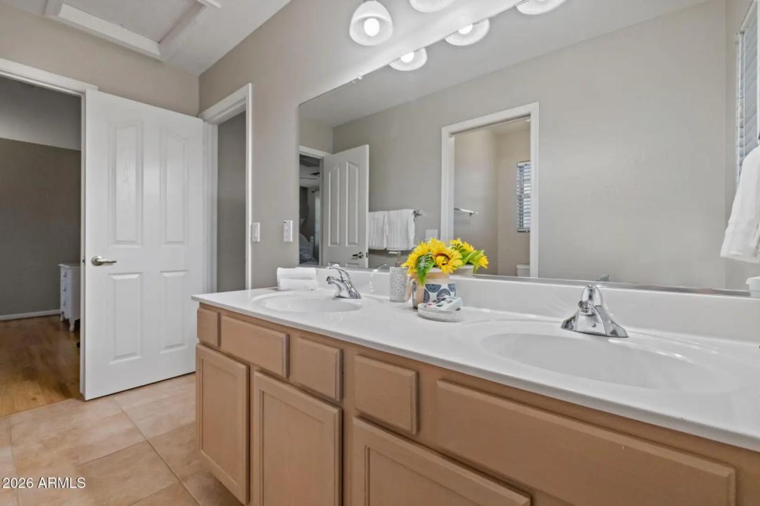 Real Estate Picture 36