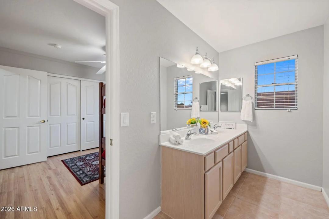Real Estate Picture 35