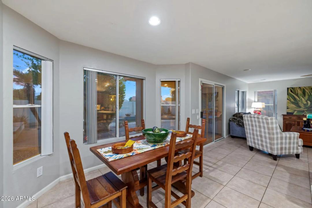 Real Estate Picture 15