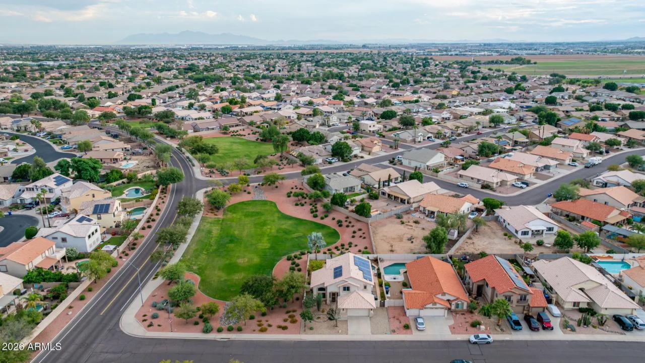 Real Estate Picture 44