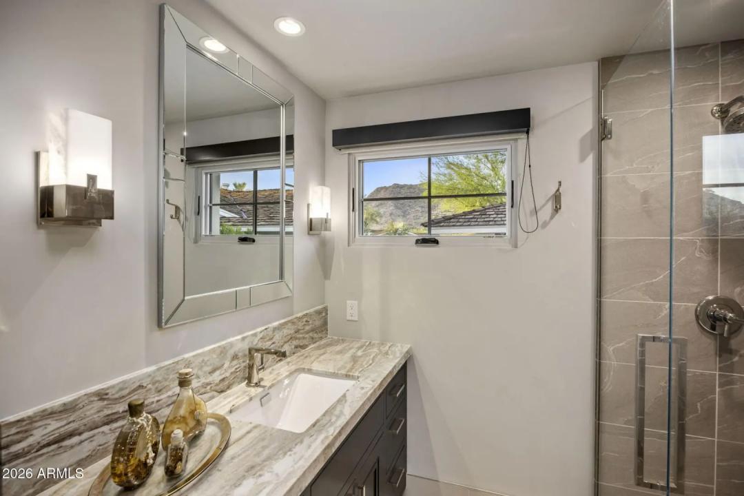 Real Estate Picture 19